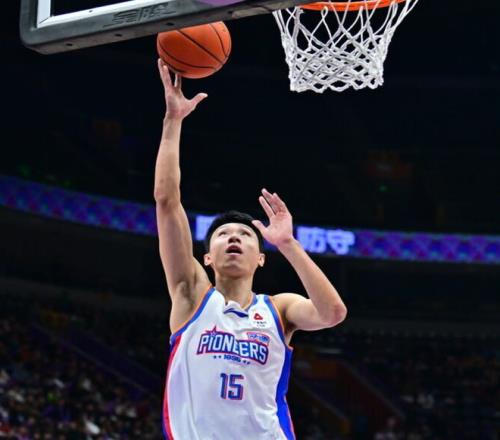 曼联铁心留,阿玛德,信心满满融,尊龙凯时,尊龙凯时官网,尊龙凯时首页,尊龙凯时人生就是博