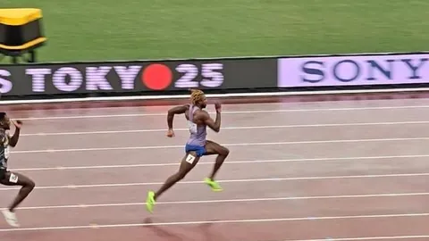 西超杯决赛巴塞罗那逆袭皇马5-2夺冠，亚马尔与姆巴佩表现卓越